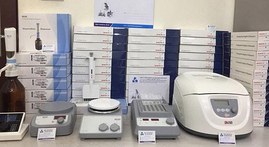 Thiết bị thí nghiệm cũ